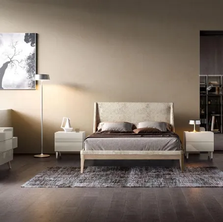 Letto in legno con testiera rivestita in tessuto M04 Venus di Mercantini