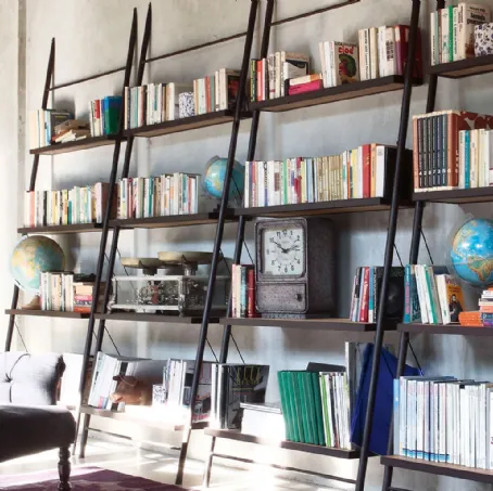 Libreria Easy di Devina Nais