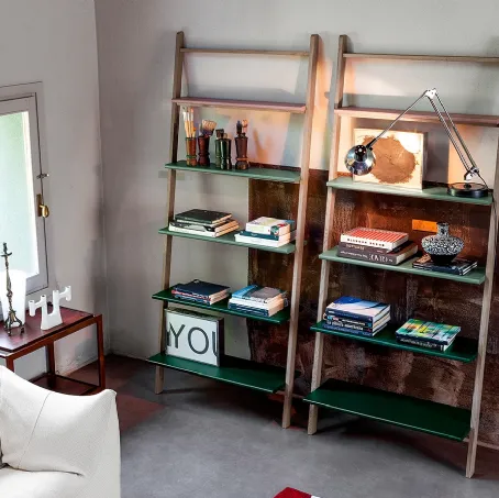 Libreria Klass di Devina Nais