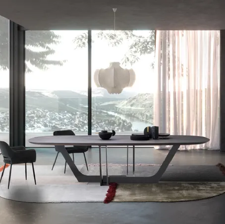 Tavolo Cosmopolitan con piano e base in Rovere massello di Devina Nais
