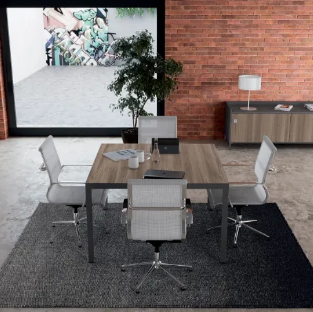 Scrivania Direzionale quadrata in melaminico effetto legno e struttura in metallo D1 10 di Colombini Office